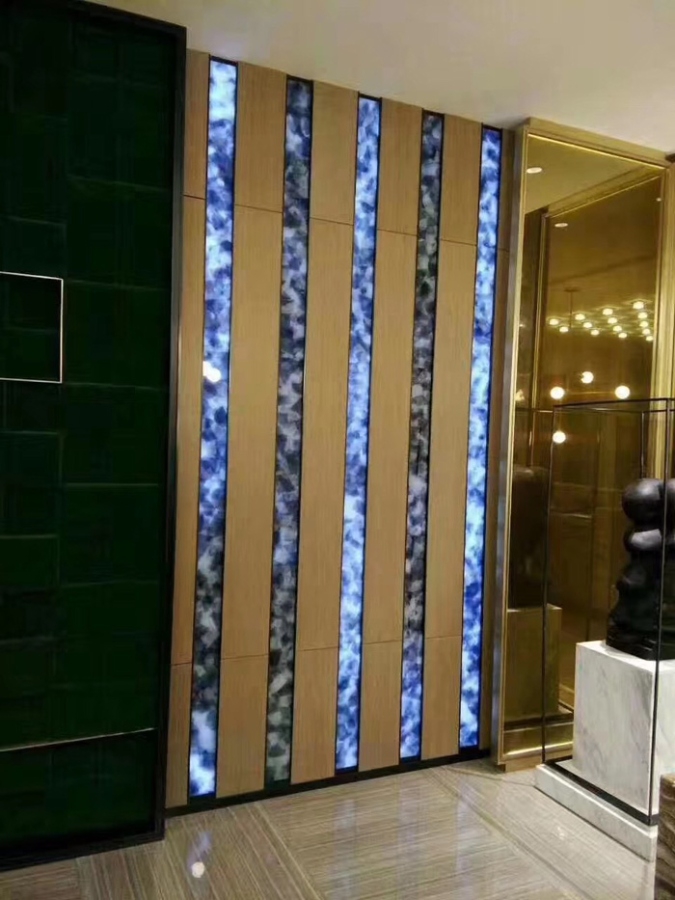 你知道玉石玻璃和传统石材有什么差别吗？
