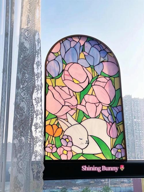 广州工艺玻璃教堂设计定制蒂凡尼玻璃现代家居装饰应用