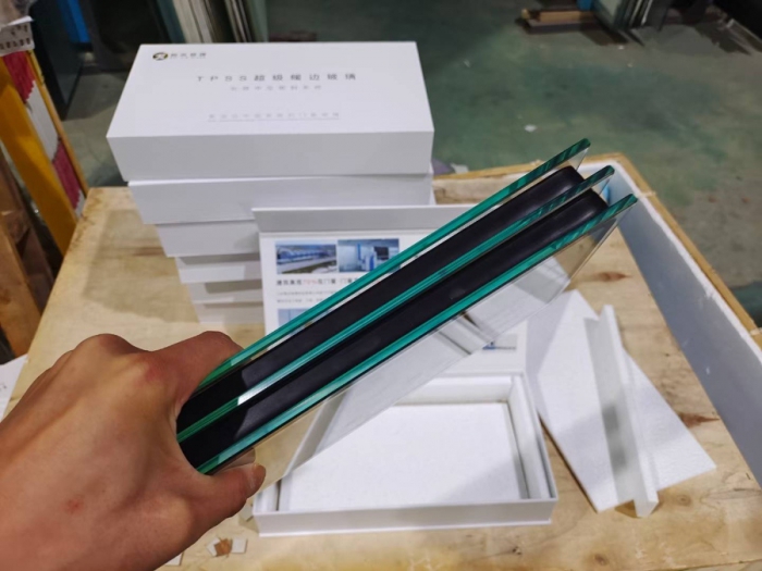 中空玻璃和真空玻璃有什么区别？佛山中空玻璃工厂定制